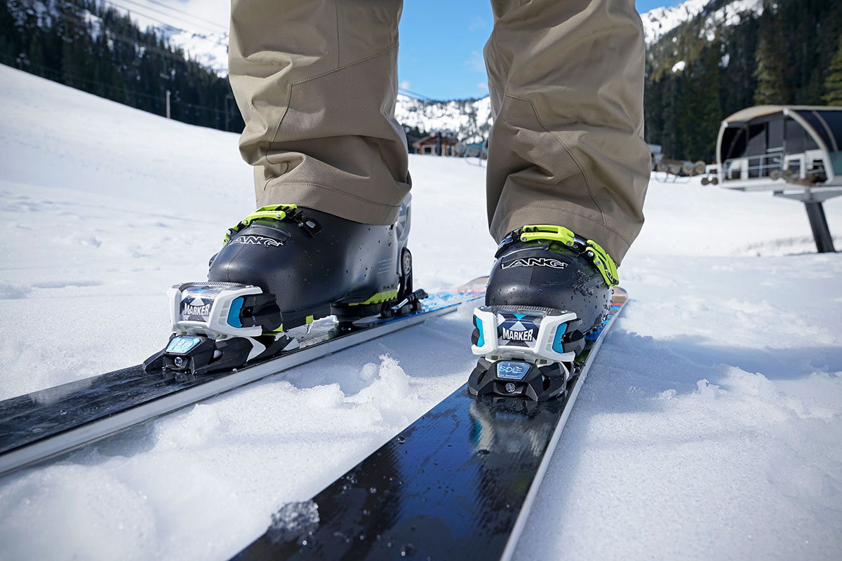 bindings ski alpine boots toe downhill binding skis backcountry touring compatibility travel